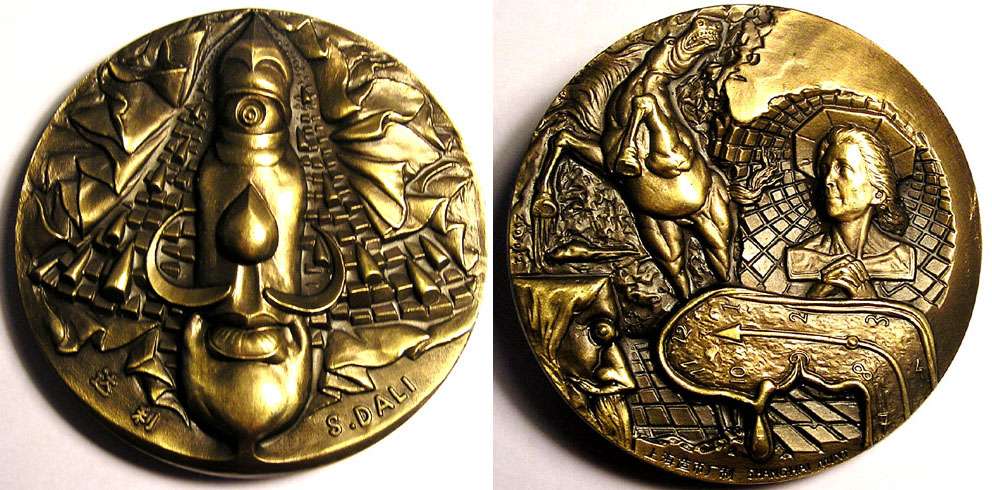 Salvador  Dali  Art Medal
Dia=80mm
Dali�, Salvador (1904-89): Spanish painter, sculptor, graphic artist, and designer. 
Medalist: Xu Yunfei,  A famous coin designer and Medalist of Shanghai Mint.
Minted  by Shanghai Mint 
Keywords: Dali, Salvador Art Medal